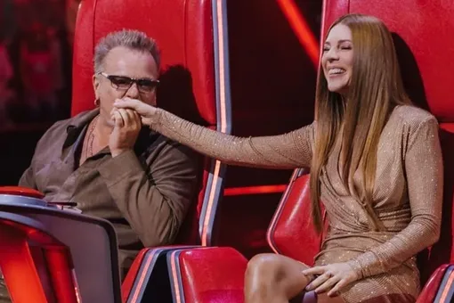 «Делю с мужем кресло, поэтому чувствую себя уверенно»: Наталья Подольская показала кадры со съемок шоу «Голос. дети» «Делю с мужем кресло, поэтому чувствую себя уверенно»: Наталья Подольская показала кадры со съемок шоу «Голос. дети»