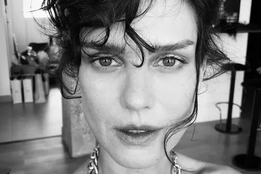 Умерла в 51 год от рака груди модель и певица, звезда шоу «Голос» Карина Зевиани Умерла в 51 год от рака груди модель и певица, звезда шоу «Голос» Карина Зевиани