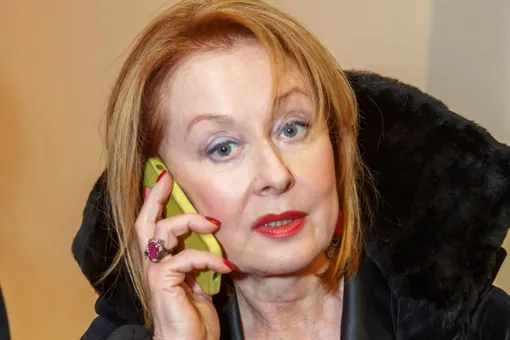 «Ей сделали операцию. Все справки имеются»: Лариса Удовиченко оказалась прикована к постели «Ей сделали операцию. Все справки имеются»: Лариса Удовиченко оказалась прикована к постели