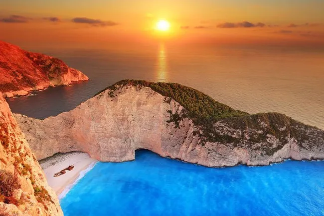 Дикая красота: 7 самых экстремальных и труднодоступных пляжей мира