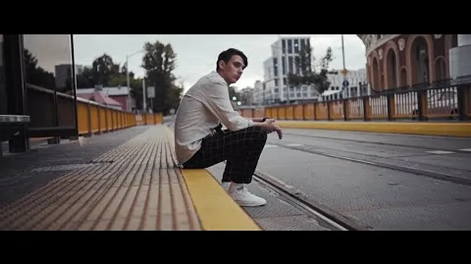 Нажми и смотри