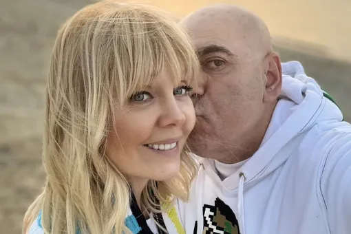 «Нам прогнозировали развод. Парень у меня горячий»: Валерия рассказала, как сохранила брак с Иосифом Пригожиным «Нам прогнозировали развод. Парень у меня горячий»: Валерия рассказала, как сохранила брак с Иосифом Пригожиным