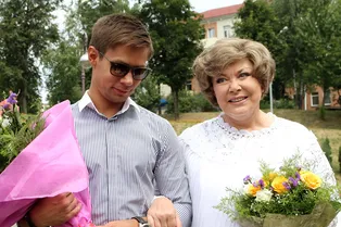 «Мы празднуем 89-летие нашей старшей!»: Стас Пьеха опубликовал редкое видео с бабушкой «Мы празднуем 89-летие нашей старшей!»: Стас Пьеха опубликовал редкое видео с бабушкой