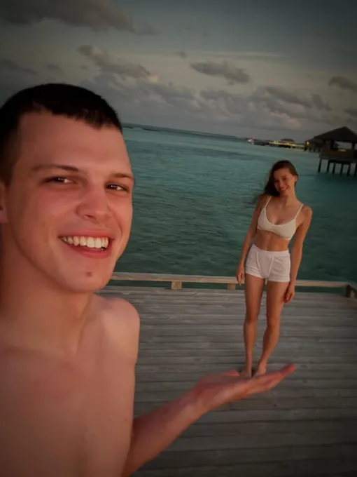 Григорий Верник и Полина Гухман на отдыхе в Таиланде