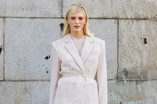 «Йогуртовые» брюки — вещь, без которой весна не наступит