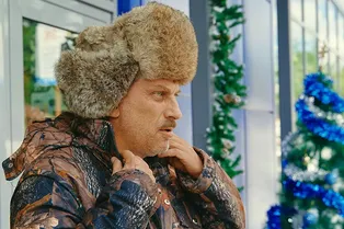 Дмитрий Нагиев вернулся! Актер снялся в фильме «Ёлки-11» в роли охранника с мини-пигом Дмитрий Нагиев вернулся! Актер снялся в фильме «Ёлки-11» в роли охранника с мини-пигом