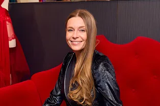Любовь Толкалина с дочерью, Катя Кабак, Аврора, Владимир Мишуков на премьерах и показах: светский дайджест Любовь Толкалина с дочерью, Катя Кабак, Аврора, Владимир Мишуков на премьерах и показах: светский дайджест