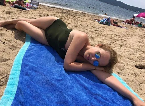 Альбина Джанабаева Альбина Джанабаева