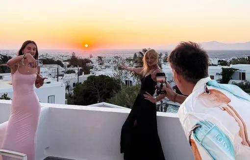 Клавдия, Кристина и Михаил в Греции Клавдия, Кристина и Михаил в Греции