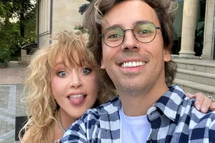 «Очень весело посидели!»: Алла Пугачева поужинала с наставниками шоу «Голос 60+» «Очень весело посидели!»: Алла Пугачева поужинала с наставниками шоу «Голос 60+»