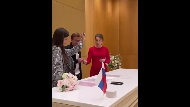 Нажми и смотри Нажми и смотри
