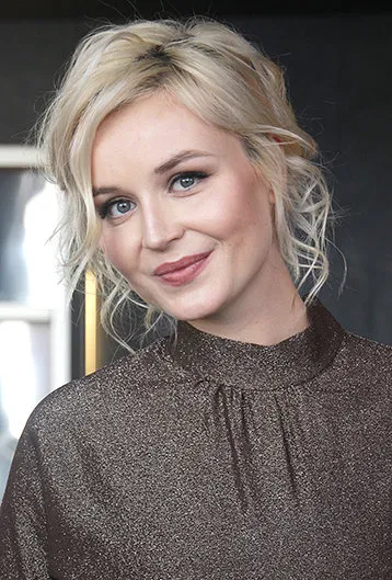 Изменился ее вес и цвет волос, но вот сильный голос остался прежним участницы фабрики звезд