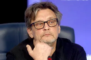 «Впервые в жизни это произошло»: Александр Домогаров признался, что ему было очень тяжело дышать на стадионе