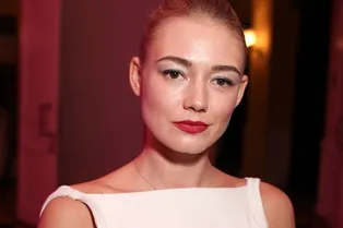 Оксана Акиньшина рассказала, что расставание со Шнуром пошло ей на пользу Оксана Акиньшина рассказала, что расставание со Шнуром пошло ей на пользу