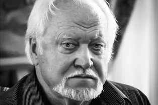 Умер актер и режиссер фильма «Театр» с Вией Артмане, патриарх латвийского кино Янис Стрейч