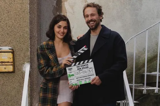 В России громкую новинку с Ханде Эрчел «Два мира, одно желание» В России громкую новинку с Ханде Эрчел «Два мира, одно желание»