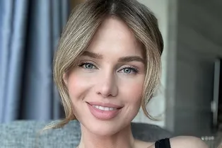 «Увела любимого от несчастной жизни»: Алекса ответила на обвинения в том, что отбила мужа у беременной невесты