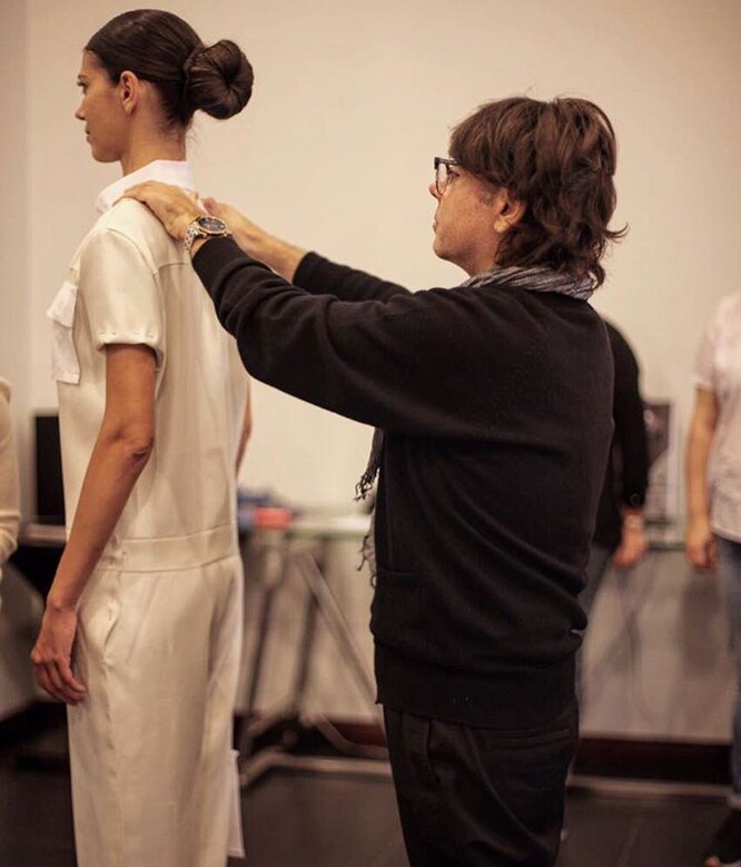 Жалаңаш украиндық модельдер бейнесессиясы