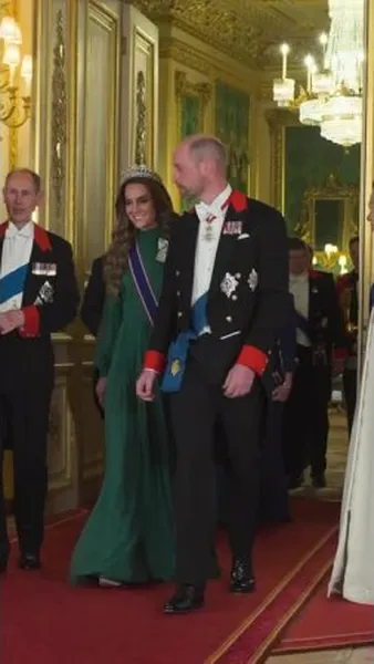 Нажми и смотри