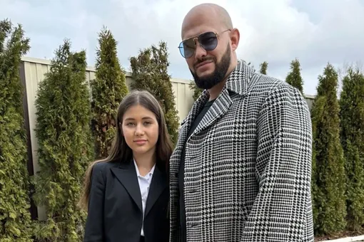 «Она не хочет быть артисткой»: Джиган выпустил первый трек с дочерью Ариелой «Она не хочет быть артисткой»: Джиган выпустил первый трек с дочерью Ариелой