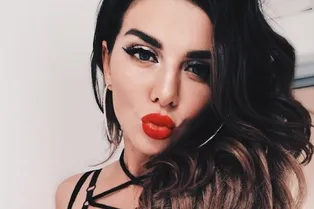 После расставания с отцом своего сына Анна Седокова переживает трудности После расставания с отцом своего сына Анна Седокова переживает трудности