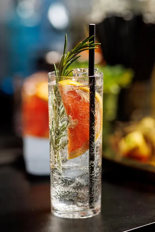 Ученые оценили влияние газированной воды на похудение