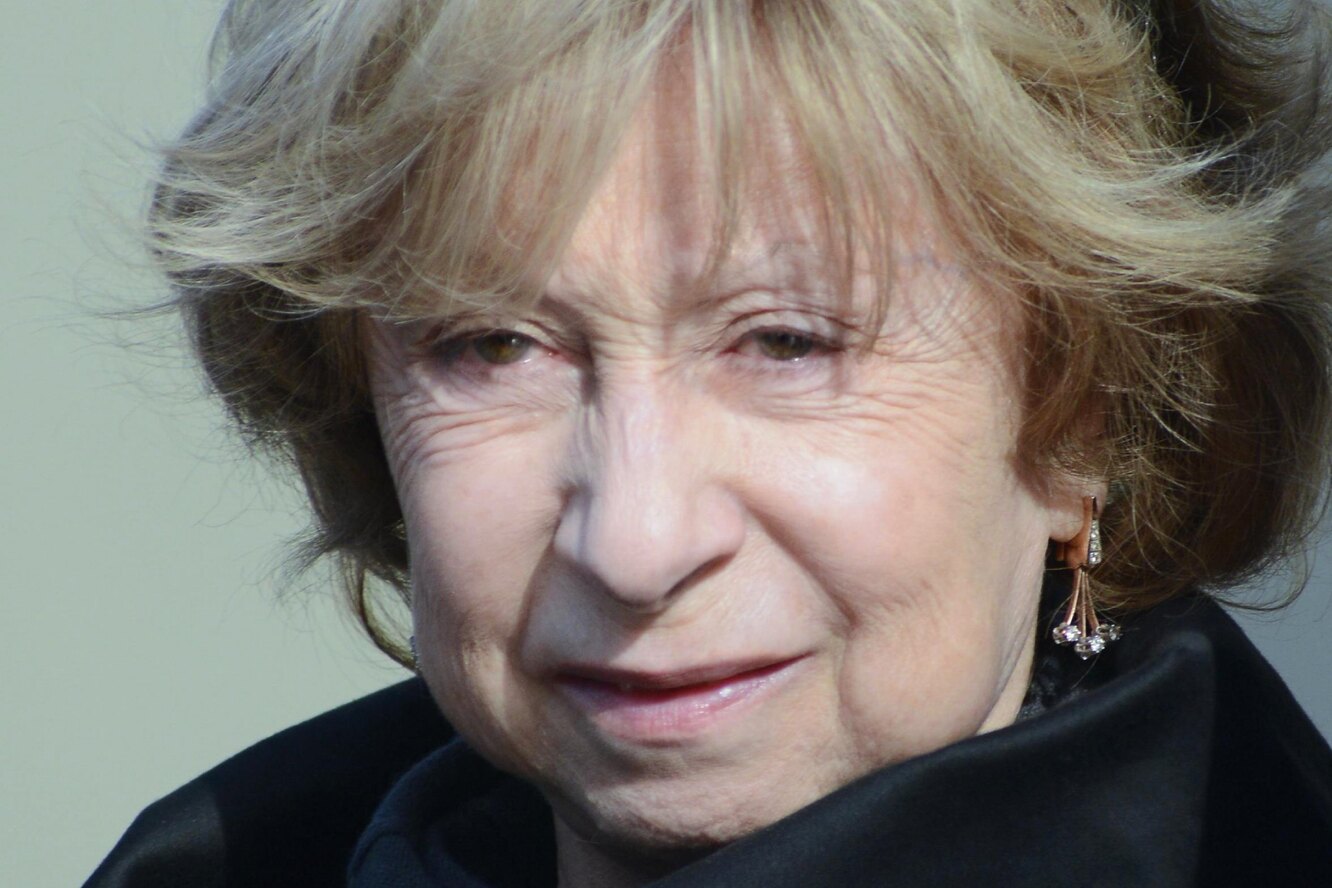 Винокур обратился к Ахеджаковой