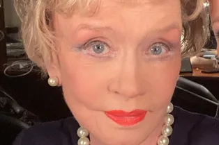 «Как же её изменила пластика!»: Вера Алентова вызвала бурные эмоции поклонников «Как же её изменила пластика!»: Вера Алентова вызвала бурные эмоции поклонников