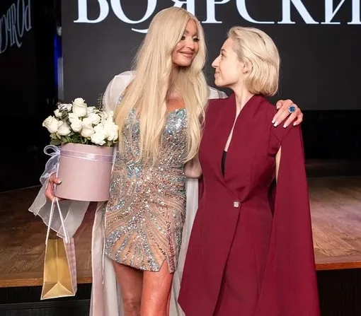 Анастасия Волочкова с дочерью Анастасия Волочкова с дочерью