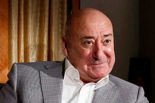 Экс-директора Театра сатиры Мамедали Агаева задержали по подозрению в хищении 20 млн рублей