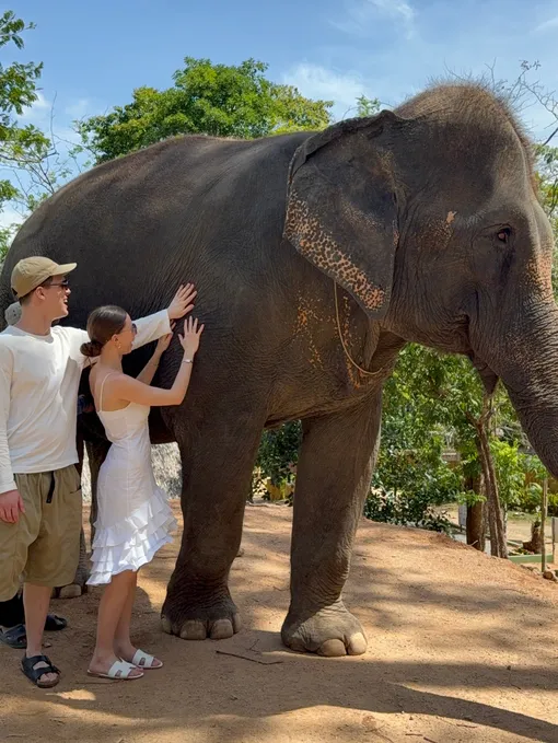 Полина Гухман и Григорий Верник в Таиланде Полина Гухман и Григорий Верник в Таиланде