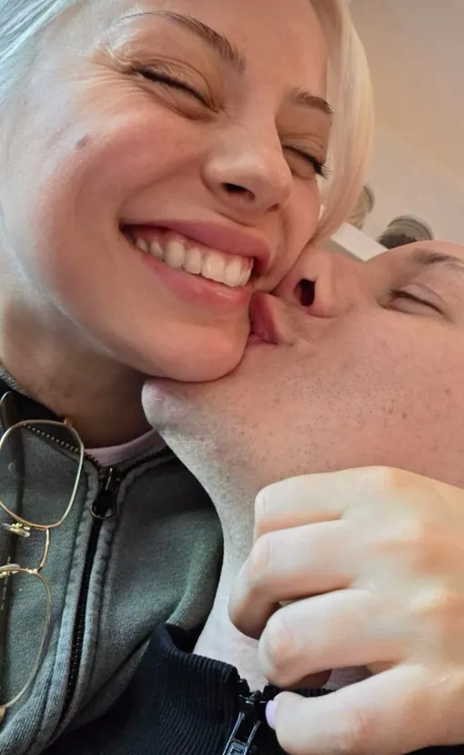 Катя Кищук и Илья Сатир подтвердили отношения