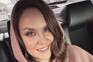 «Ну какая я невеста?!»: звезда шоу «Уральские пельмени» Ксения Корнева помирилась с женихом