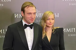 Михаил Тройник раскрыл новые подробности романа с Юлией Пересильд и рассказал об отношениях с её детьми от Учителя Михаил Тройник раскрыл новые подробности романа с Юлией Пересильд и рассказал об отношениях с её детьми от Учителя