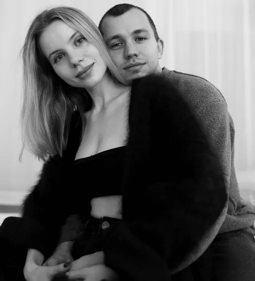 Супруги Елизавета Зуева и Сергей Романович