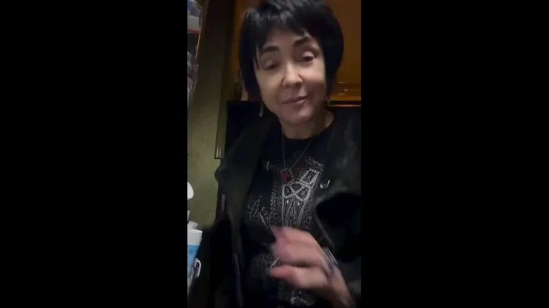 Нажми и смотри Нажми и смотри