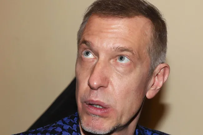 «Шансы Соседова на спасение были нулевыми»: хирург Паршутина назвала причину гибели телеведущего при падении на лестнице