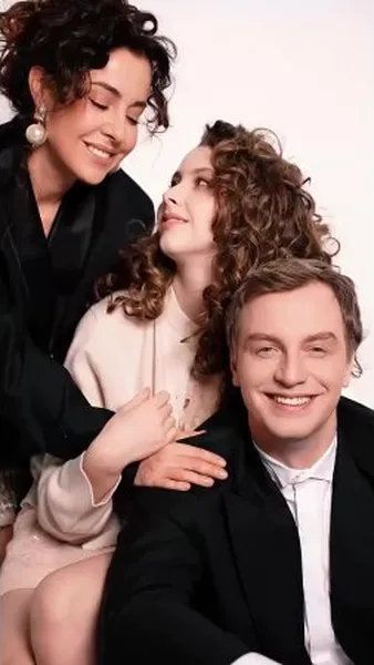 Нажми и смотри