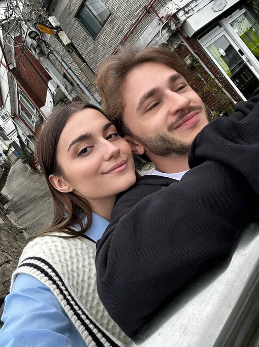 Дарья Кустовская (MONA) и Эльдар Джарахов встречаются год