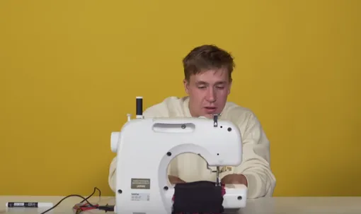 А это мальчики шьют А это мальчики шьют