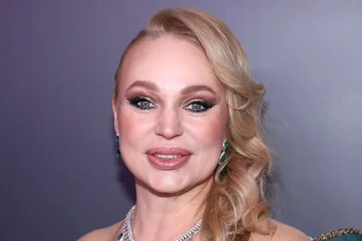Алла Довлатова ушла с «Русского радио» после 17 лет работы Алла Довлатова ушла с «Русского радио» после 17 лет работы