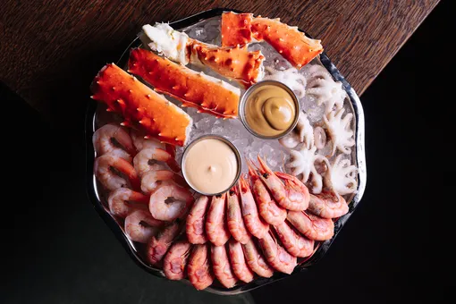 Плато морепродуктов Плато морепродуктов
