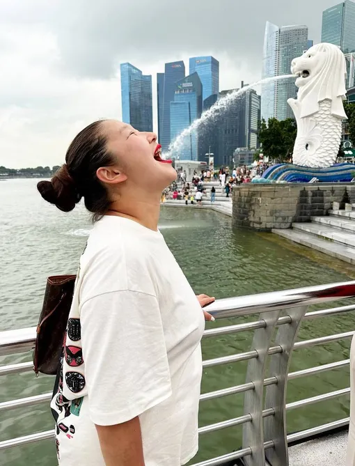 Зоя Сылгытова в Сингапуре. 1 января 2024 г. Зоя Сылгытова в Сингапуре. 1 января 2024 г.