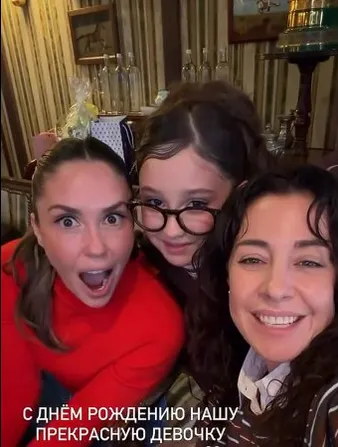 Нажми и смотри