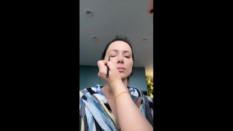 Нажми и смотри