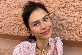 Диана Пожарская опубликовала фотографии с сыном от Ивана Янковского на пляже