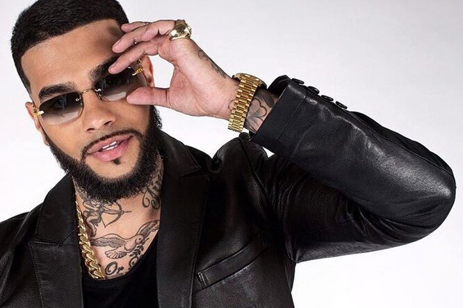 Не бургером единым: вслед за рестораном Тимати открывает тату-салон