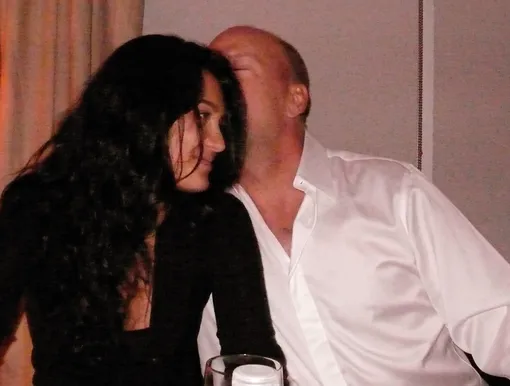 Эмма Хеминг и Брюс Уиллис начали встречаться 18 лет назад