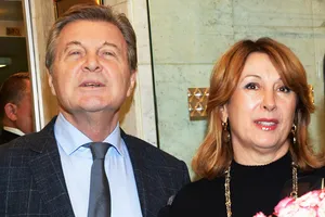 «Ирочка и Лёвушка»: Лещенко с женой на праздновании 50-й годовщины романа умилили Игоря Крутого «Ирочка и Лёвушка»: Лещенко с женой на праздновании 50-й годовщины романа умилили Игоря Крутого