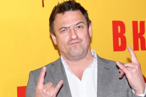 Актер сериала «Триггер» Олег Каменщиков признался, что нашел жену на сайте знакомств Актер сериала «Триггер» Олег Каменщиков признался, что нашел жену на сайте знакомств